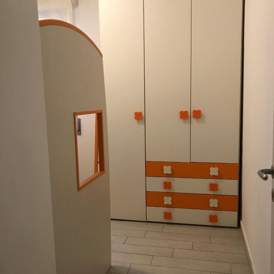 Casa Vacanze Mary Carrara Buitenkant foto